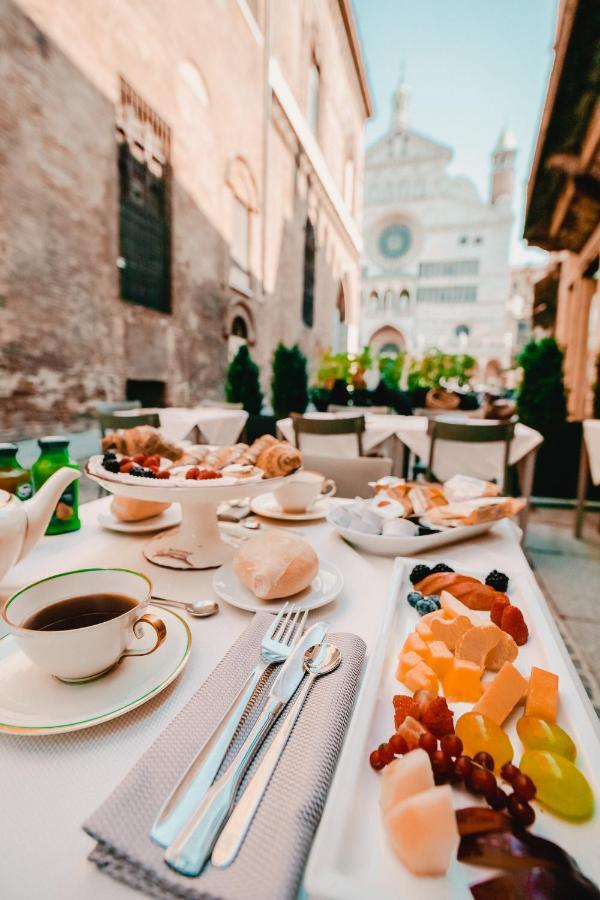 Hotel Duomo Кремона Екстер'єр фото