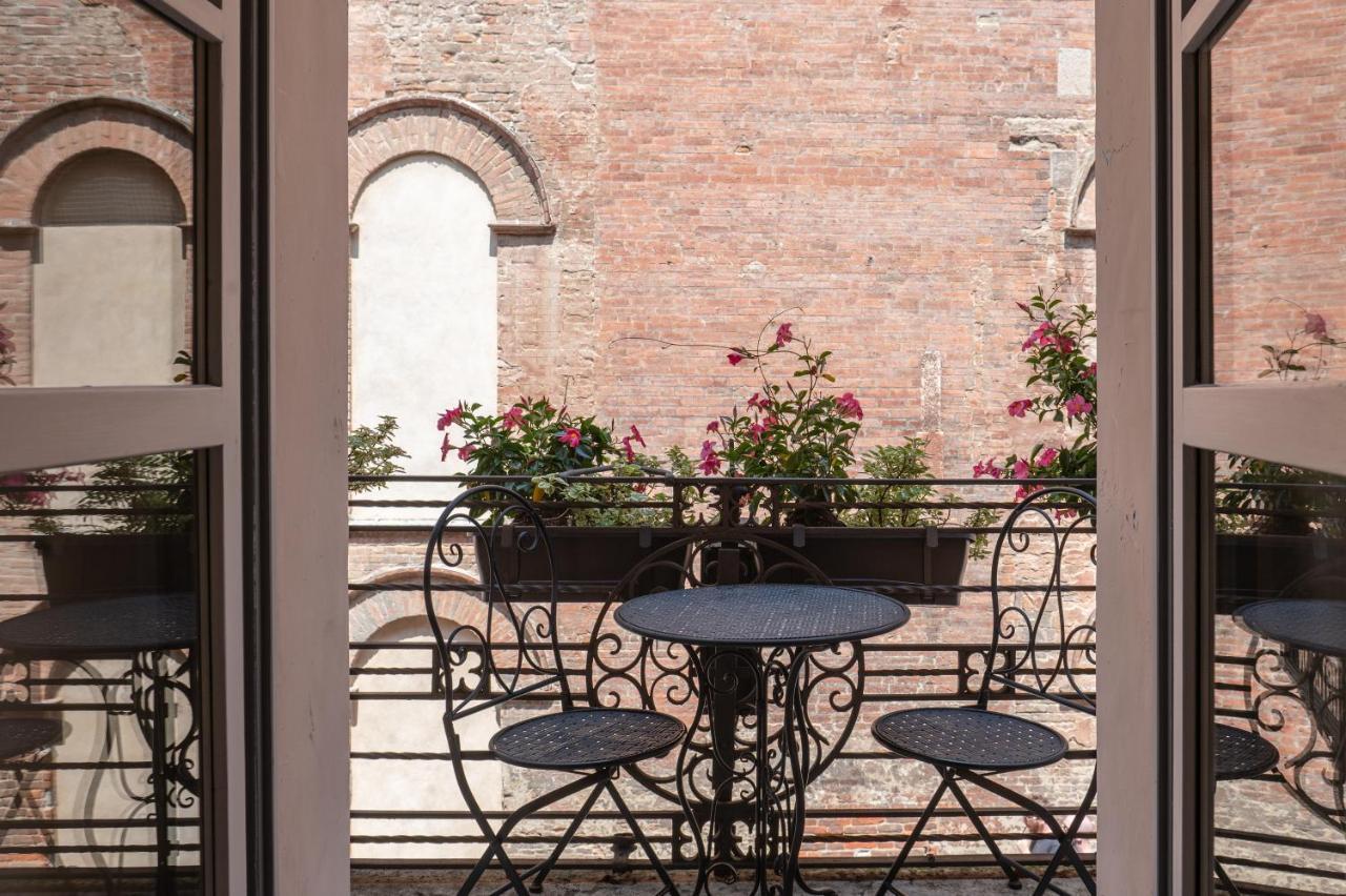Hotel Duomo Кремона Екстер'єр фото